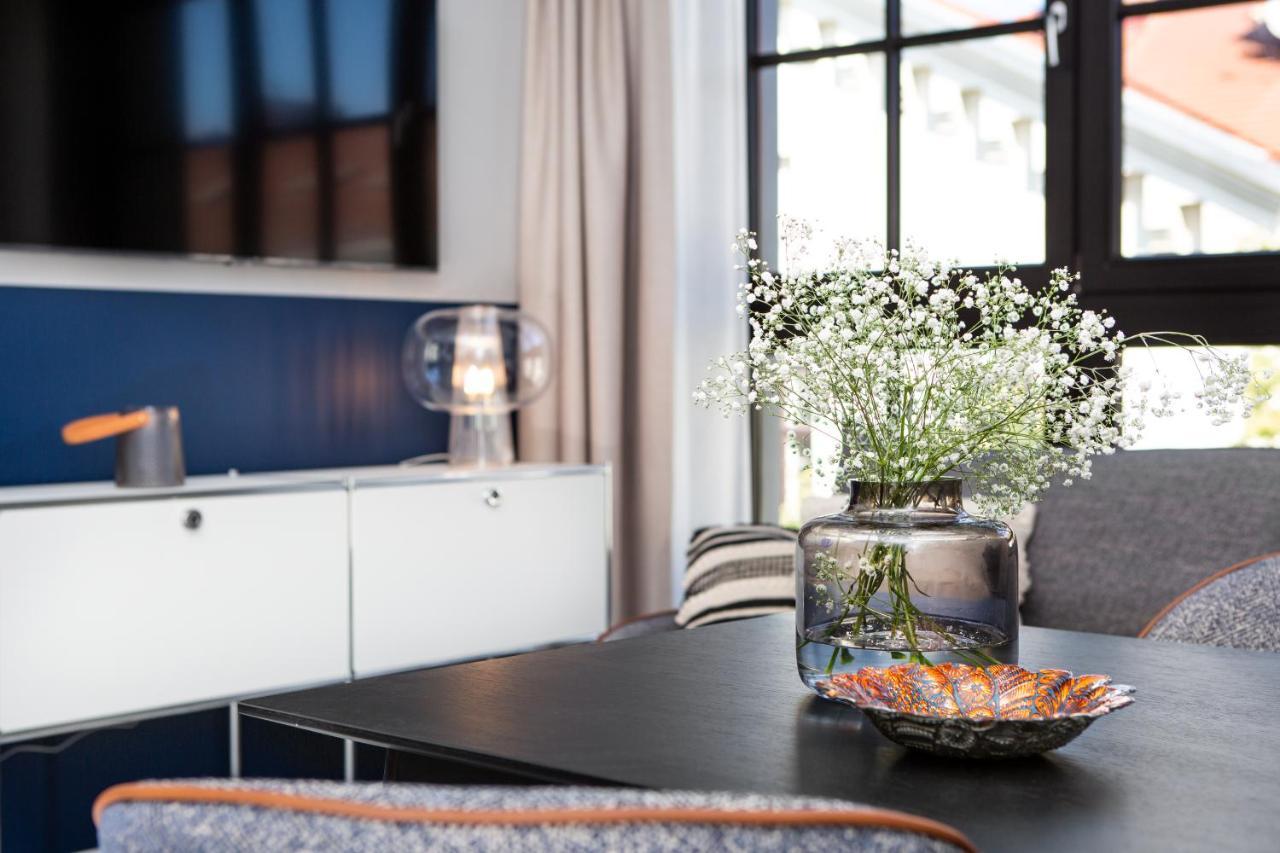 H11 Aparthotel Cracovia Esterno foto Interior of a serviced apartment in Munich, Germany