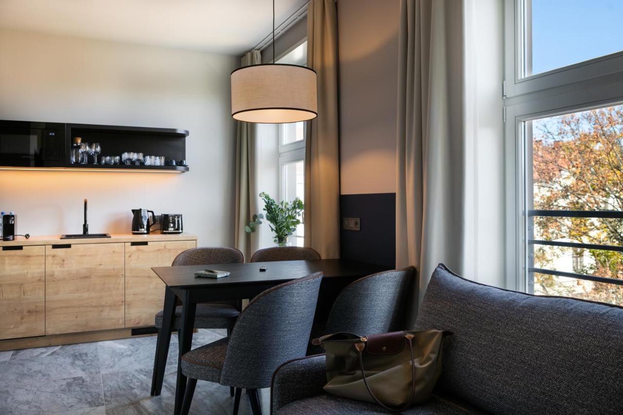H11 Aparthotel Cracovia Esterno foto